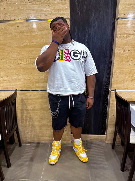(2) GLISGLO DIFFERENT LOGO WHITE OVERSIZED CROPPED TEE